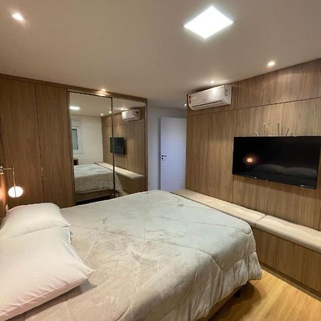 Apartamento Espetacular, 2 Suites, A 30M Da Rua Coberta 그라마도 외부 사진