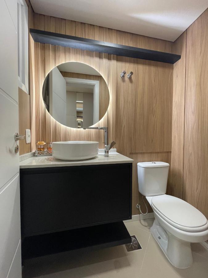 Apartamento Espetacular, 2 Suites, A 30M Da Rua Coberta 그라마도 외부 사진