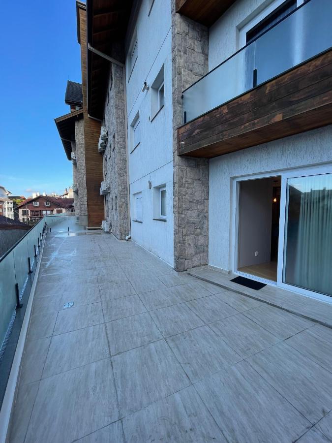 Apartamento Espetacular, 2 Suites, A 30M Da Rua Coberta 그라마도 외부 사진