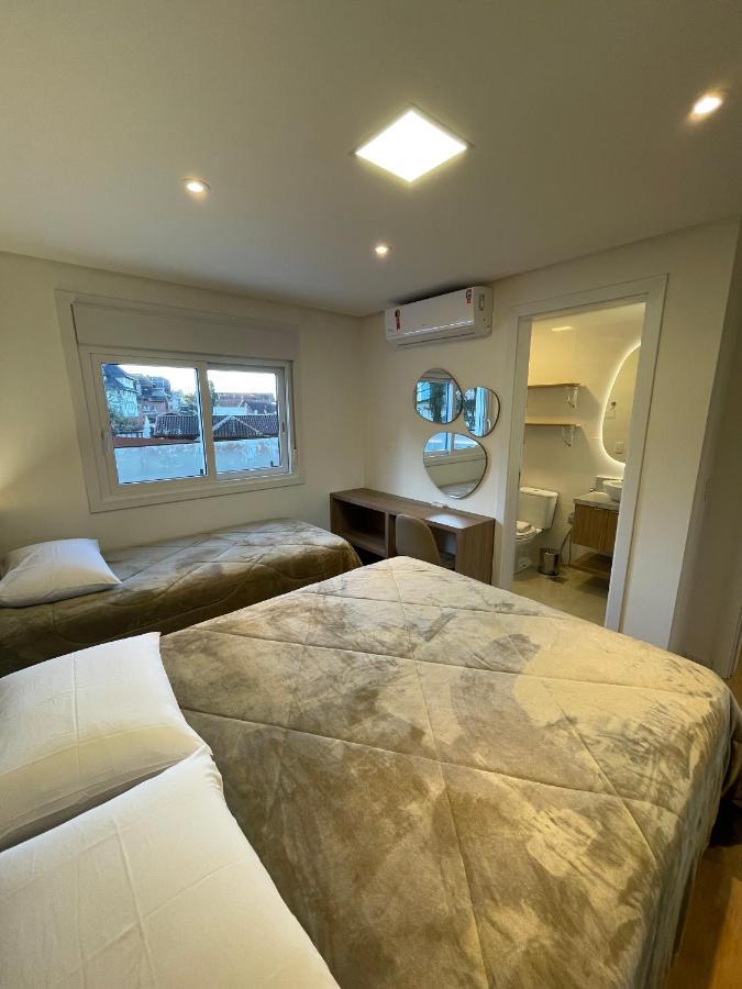 Apartamento Espetacular, 2 Suites, A 30M Da Rua Coberta 그라마도 외부 사진