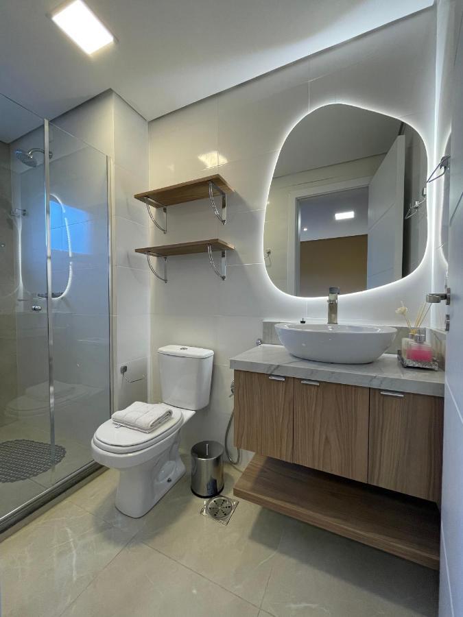 Apartamento Espetacular, 2 Suites, A 30M Da Rua Coberta 그라마도 외부 사진